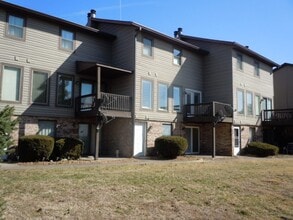 Building Photo - 133 Sandridge Dr