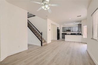 Building Photo - 10372 Turning Leaf Ave Building Photo - 10372 Turning Leaf Ave