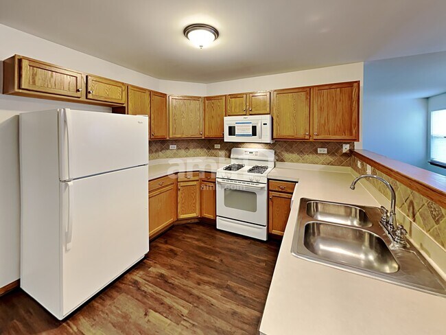 Foto del edificio - 2809 Adobe Dr