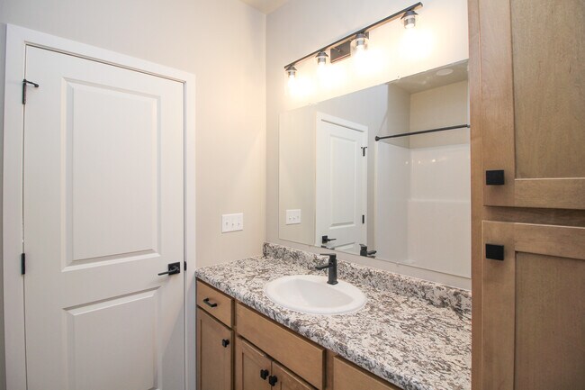 Foto del edificio - Wheatridge Apartments & Townhomes