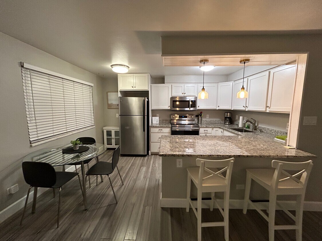 Planta abierta - 1260 York St