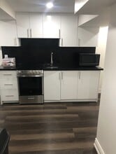 Building Photo - 41 Day Av