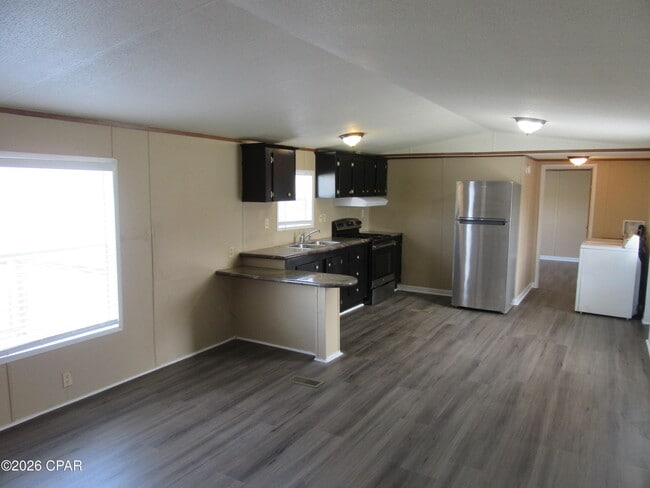 Building Photo - 4512 Carla Ln