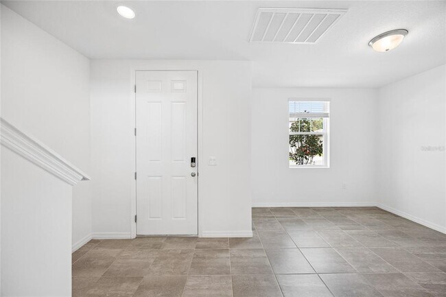 Foto del edificio - 2339 White Tail St