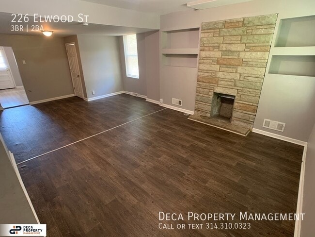 Building Photo - 3 Bedroom House