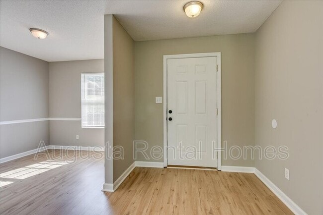 Building Photo - 3304 Wombles Ct