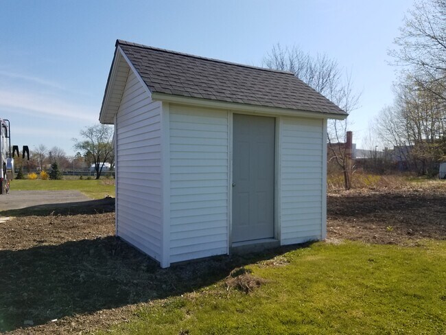 storage shed - 62 Pendleton St