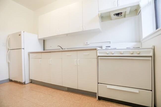 Foto del edificio - 1220 W Gunnison St