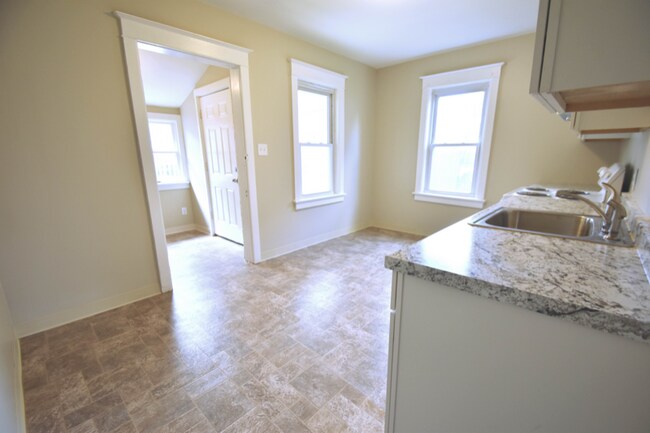 Building Photo - 109 E Wilkes Barre St