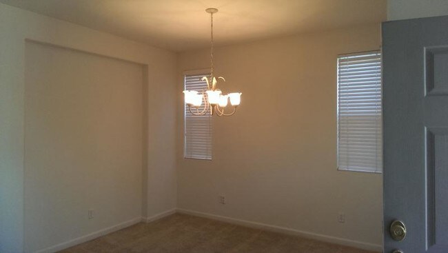 Foto del edificio - 1539 Figueroa Dr