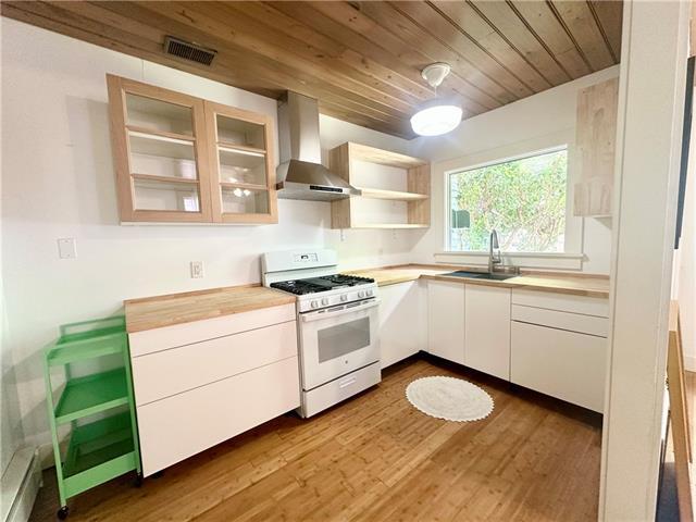 Foto del edificio - 317 N Bernadotte St