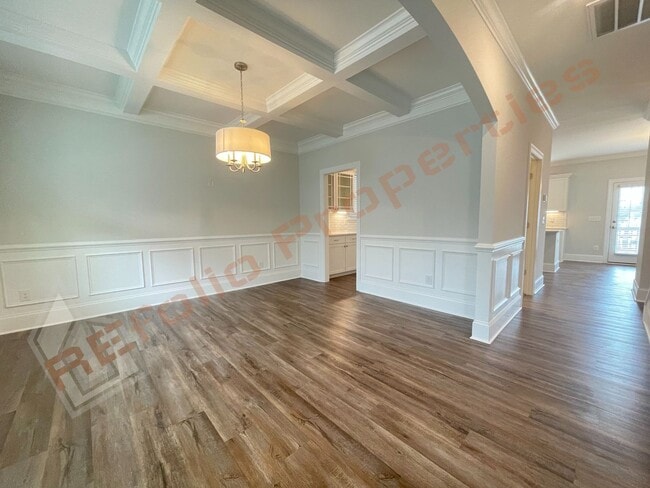 Building Photo - 424 Slomo Ct