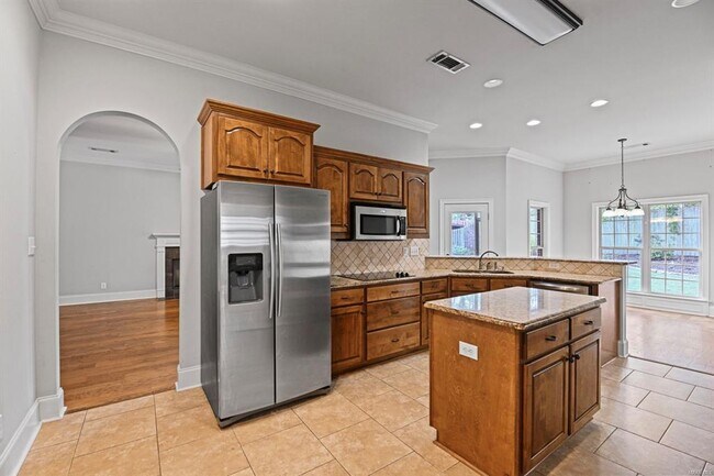 Foto del edificio - 1694 Pebble Creek Dr