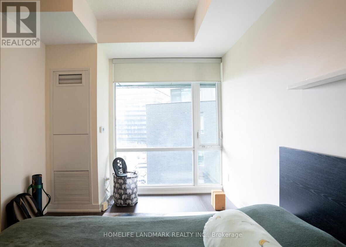 Photo principale - 120-S120 Bayview Ave