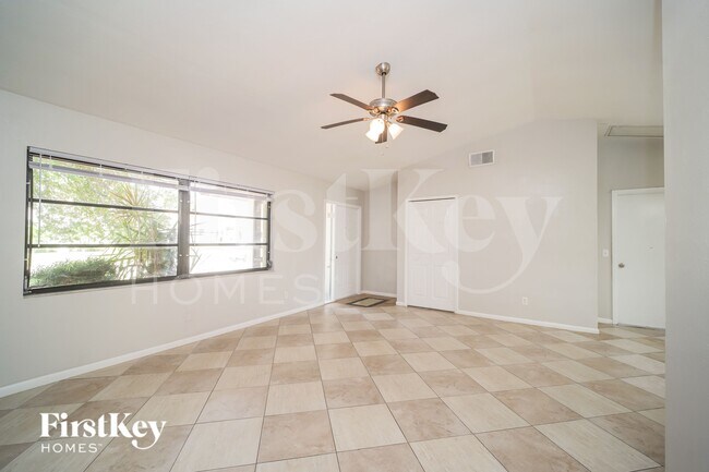 Foto del edificio - 4141 SW 6th Pl