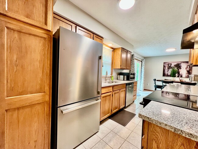 Foto del edificio - 3 bedroom attached home in Bethany