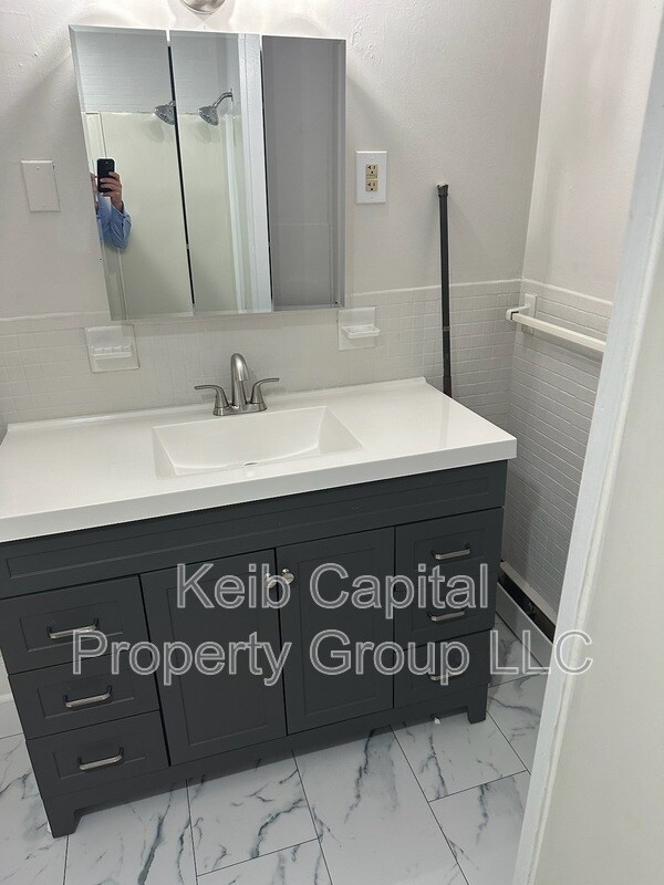 Foto del edificio - 68 Ballston Ave