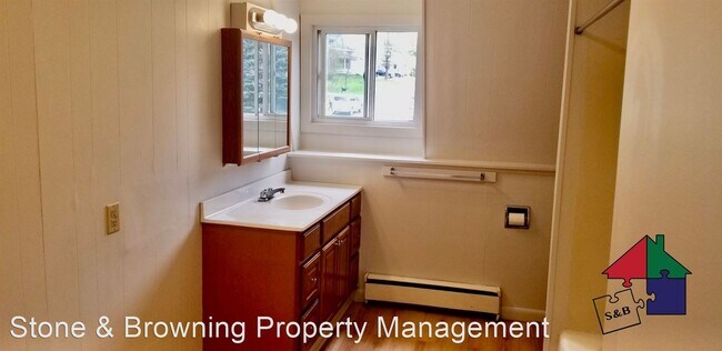 Foto del edificio - 2 W Cobble Hill Rd