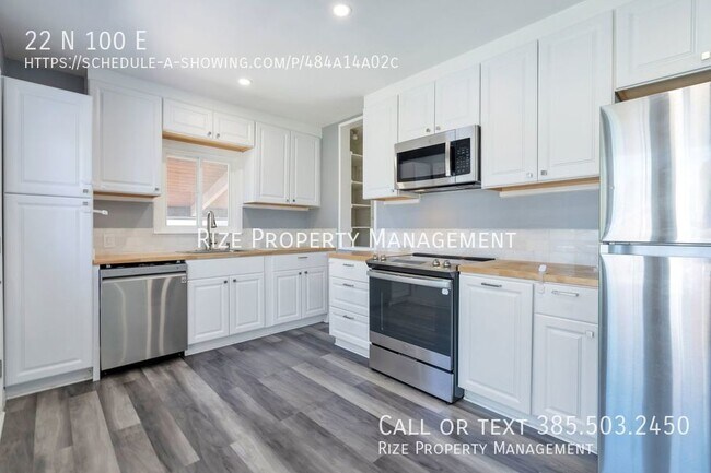 Building Photo - Charming Centerville Home!