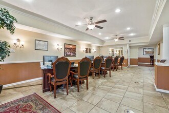 Building Photo - 6259 Westheimer Rd