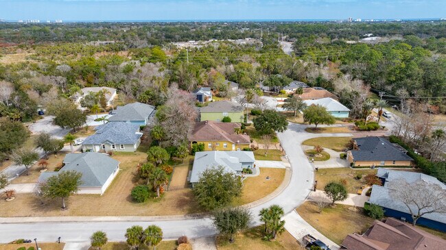 Foto del edificio - 11 Manderley Ln