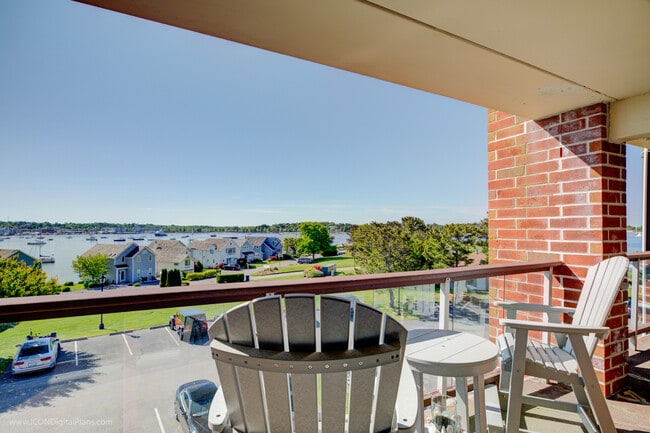 view - 1315 Capella S