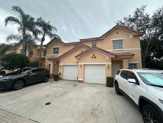 Foto del edificio - 8623 SW 23rd Ct