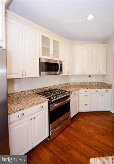 Foto del edificio - 21466 Plymouth Pl