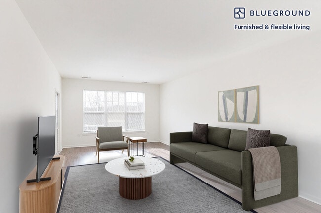 Building Photo - 14000 Avalon Dr