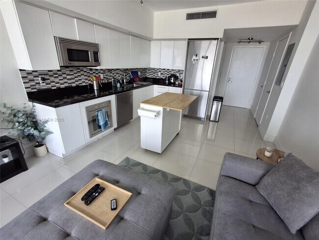 Foto del edificio - 92 SW 3rd St