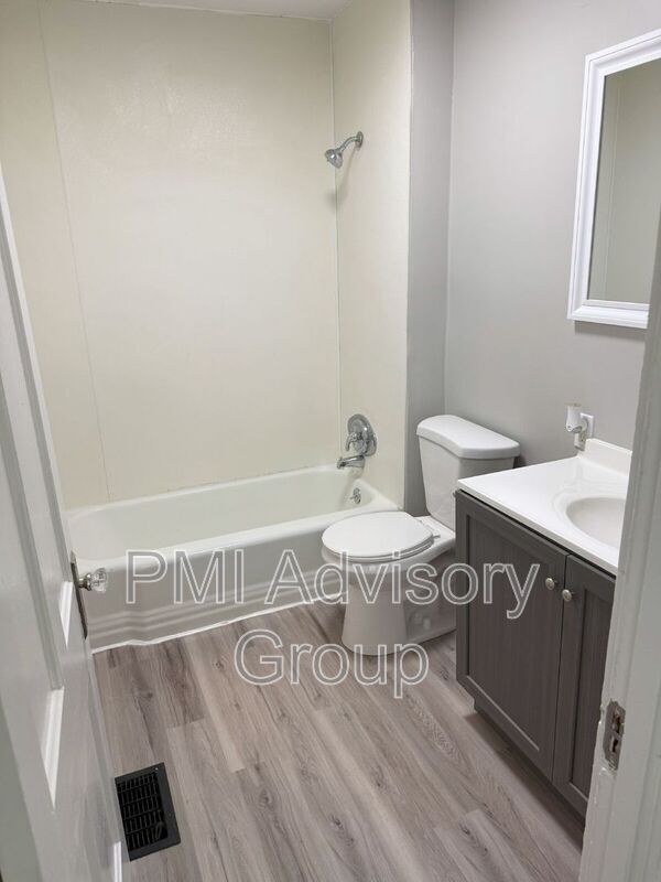 Foto del edificio - 3701 SW Munson Ave