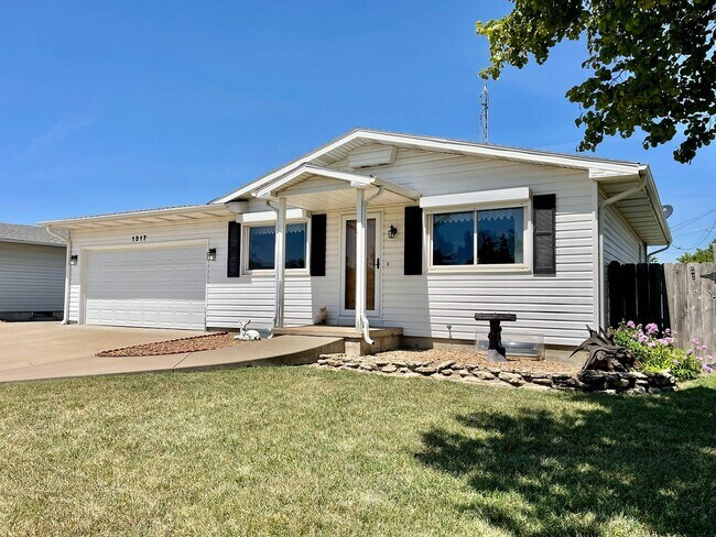 Foto del edificio - 1317 E Minneapolis Ave