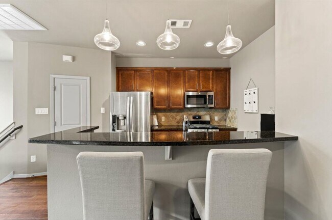 Foto del edificio - 235 N Lenox St