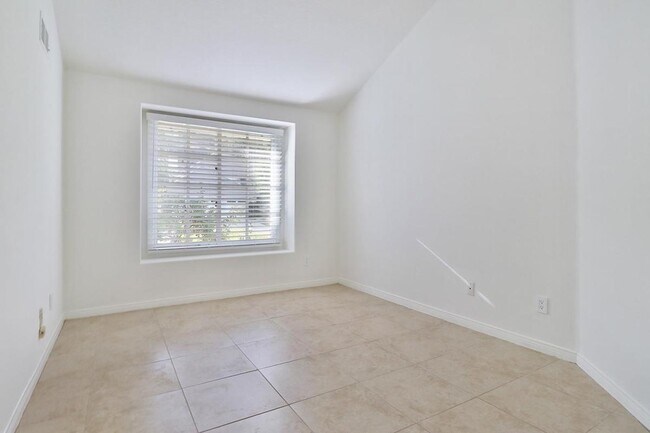 Foto del edificio - 2663 Country Ln