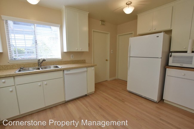 Foto del edificio - 3 br, 1.5 bath House - 343 Whitclem Drive