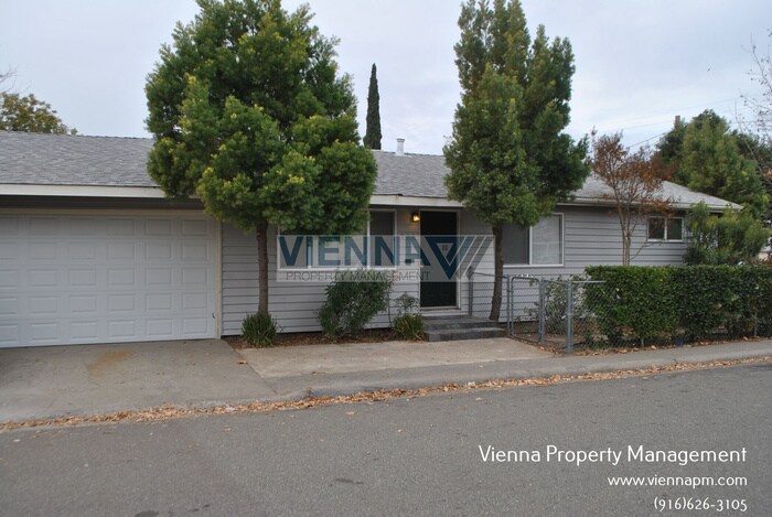 Primary Photo - Old Roseville Charming Home For Rent!