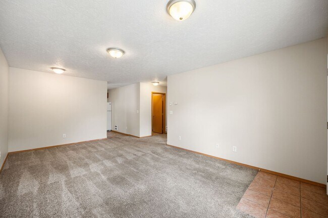 Foto del edificio - 2903-2907 E. 4th Ave.