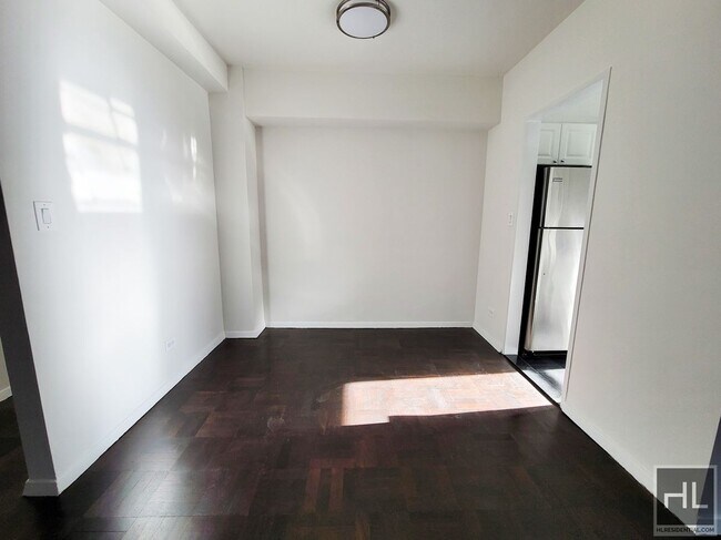 Foto del edificio - EAST 57 STREET