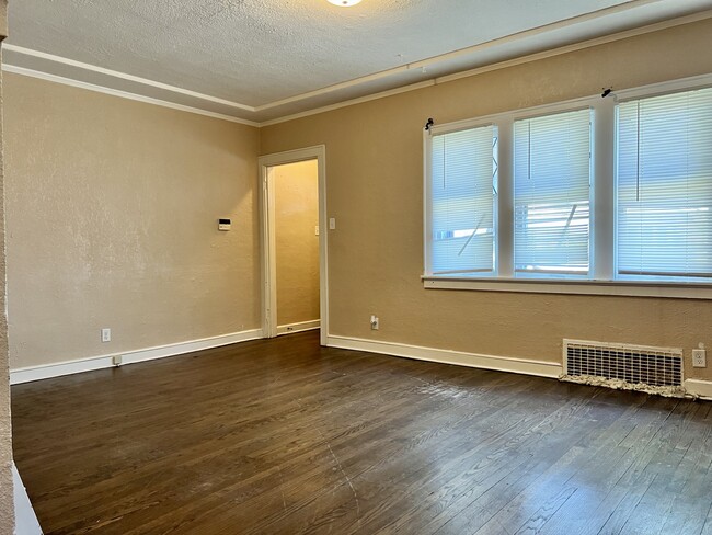 Foto del edificio - 4645 N 38th St