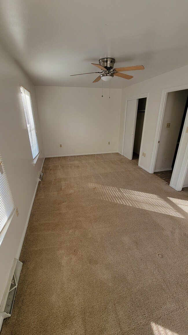 Foto del edificio - 432 Stanley Plaza Blvd