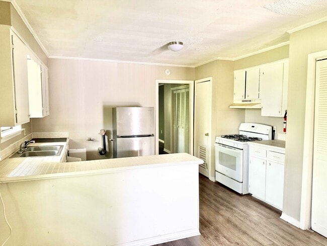 Photo - 2030 Colorado St House