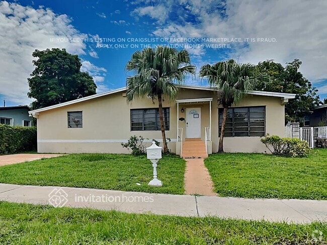 Building Photo - 7925 SW 22nd St