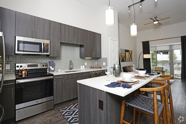 Interior Photo - Madera at Leftbank