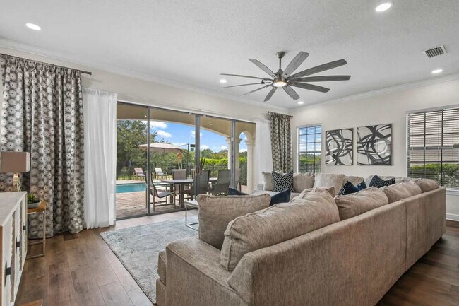 Foto del edificio - 1101 Castle Pines Ct