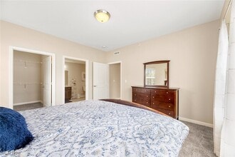 Building Photo - 558 Colony Park Dr