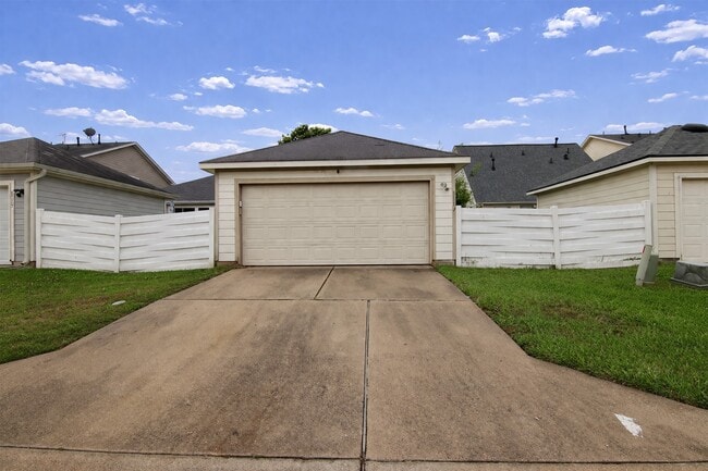 Building Photo - 6319 Torrance Elms Ct