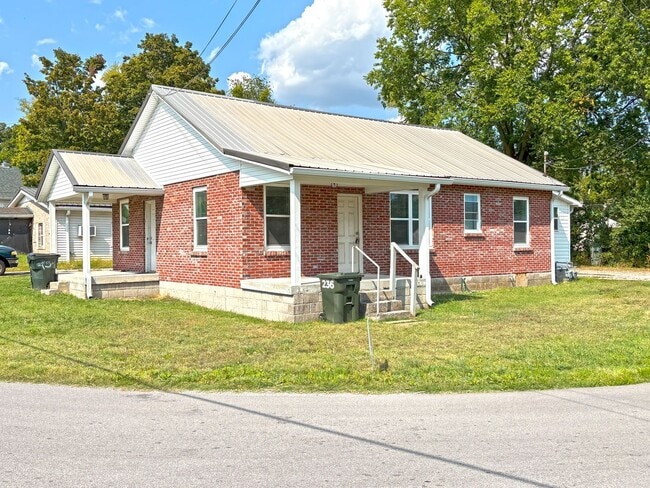 Building Photo - West Winchester Duplex