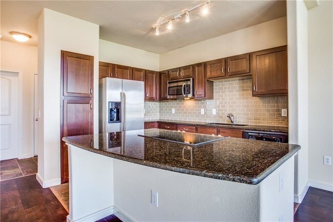 Building Photo - 609 Cabral Cir