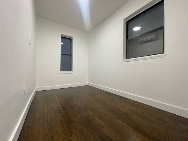 Building Photo - 1802 Bay Ridge Ave