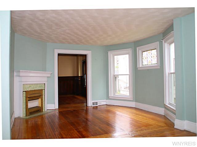 Primary Photo - 554 Potomac Ave